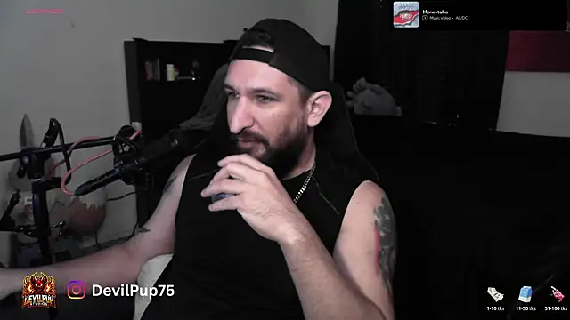 Chatroom XXX en direct de DevilPup75_