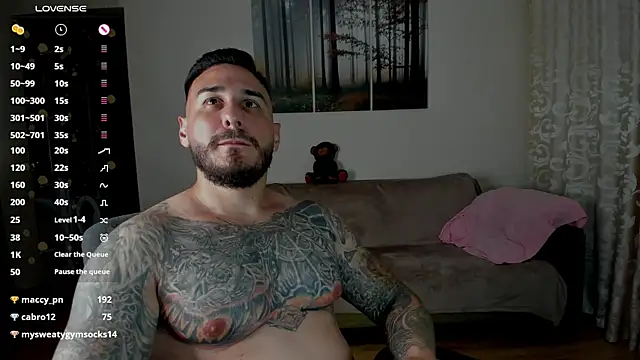 Gymdominus' Live XXX Chat
