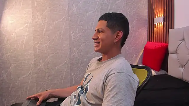 Tony_Zackk's Live XXX Chat