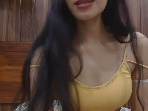 Kriti_Sano live XXX chat