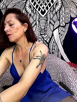 Boonny_Boo-'s Live XXX Chat
