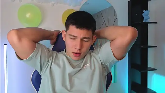 JamesCr_ – Naživo XXX chat