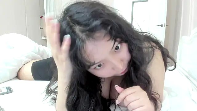 Chat +18 de miomyao ao vivo