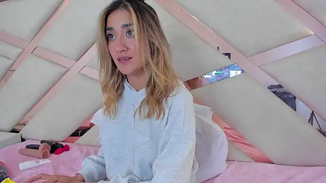 Živý XXX chat lucy_davies