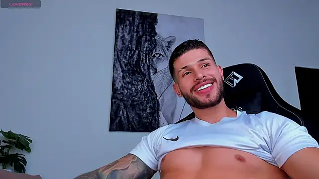 Chat XXX en directo de Santos_ramirez1