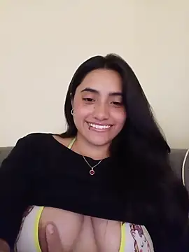 ANDREA-10_ XXX чат на живо