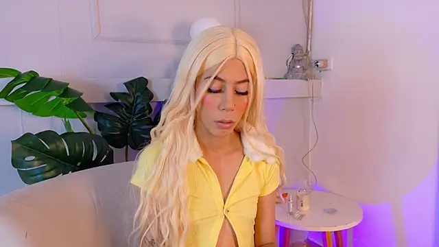 ZoeyPetitn Live XXX chat