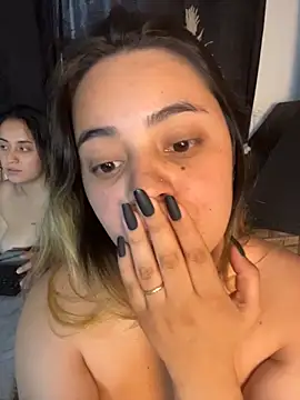 Antonella_Julieta 라이브 XXX 채팅
