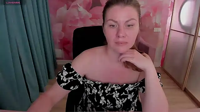LunaKissesx's Live XXX Chat