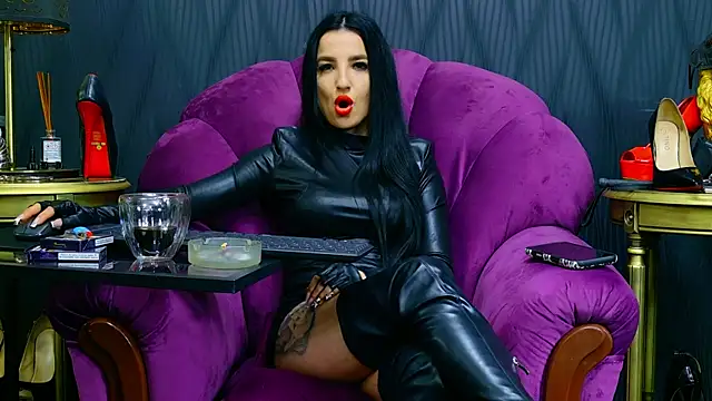 VivianReeve Adlı Modelin Canlı XXX Sohbeti