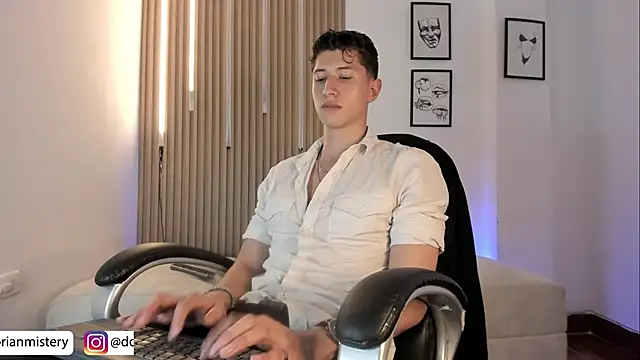 Dorianmistery2322_'s Live XXX Chat