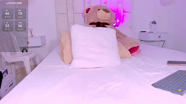 CodyTwink Adlı Modelin Canlı XXX Sohbeti
