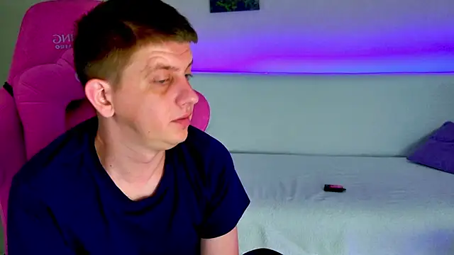 Shawty_Mia – Naživo XXX chat
