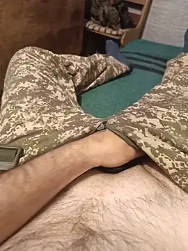 vladyslav18_ Adlı Modelin Canlı XXX Sohbeti