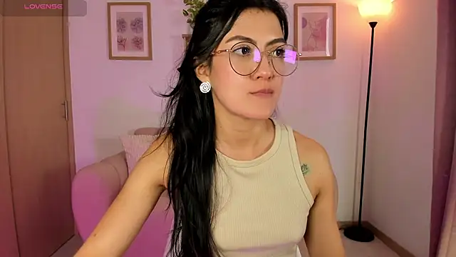 Lilabril Adlı Modelin Canlı XXX Sohbeti