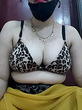 Saanvi-Sen's Live XXX Chat