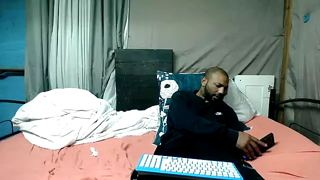 Chat XXX en directo de Camodick