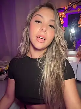 tuckersabrina Chat XXX live