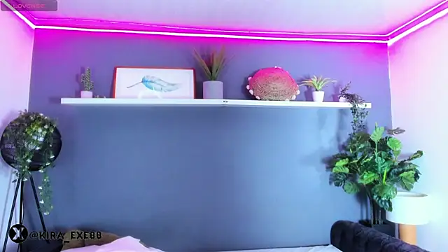 Kira_Exe_ – Naživo XXX chat