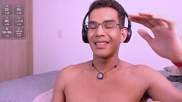 Chat XXX en directo de Pikashu7u7