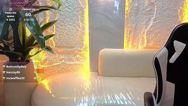 roxan1_tp élő XXX-chatje