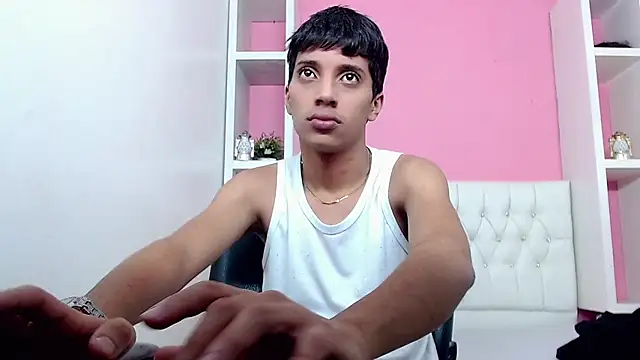 jl_brayan12 élő XXX-chatje