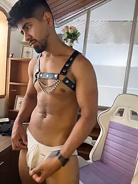 Teaserhoussejj_ Live XXX-Chat