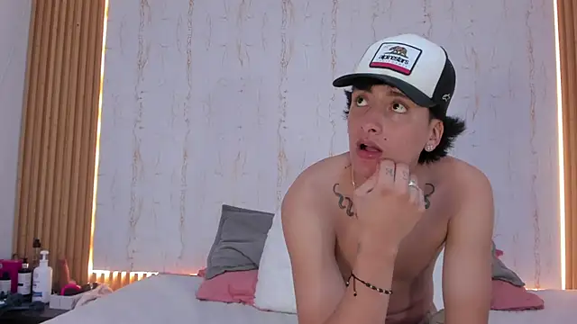 two_milkywayn Live XXX chat