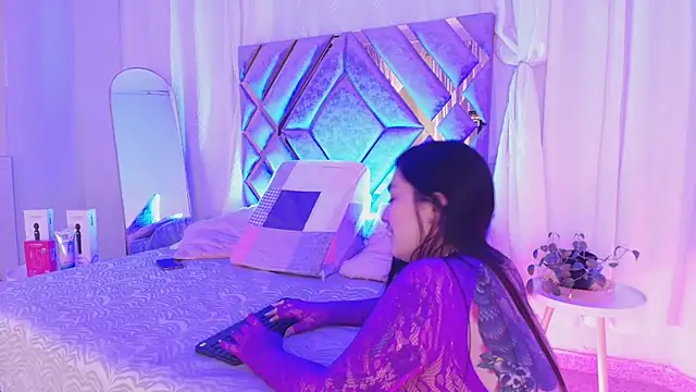 Chat XXX ao vivo de KathiaJenner