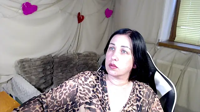 Chat +18 de JillStevens ao vivo