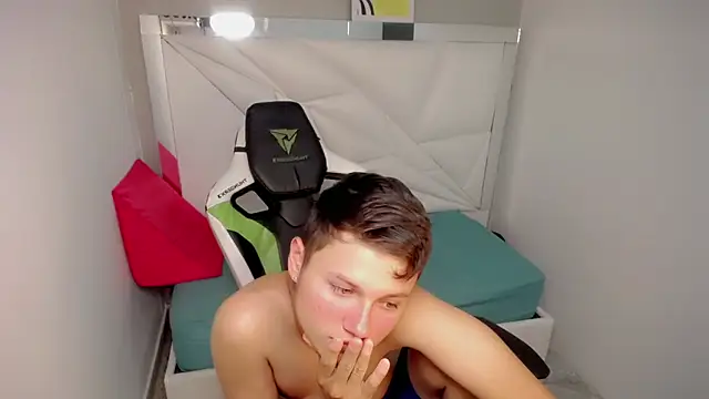 NYC_Bby élő XXX-chatje