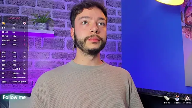 Онлайн чат XXX noah_ricci
