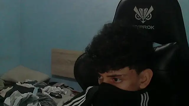 Онлайн чат XXX Dark_DesireX