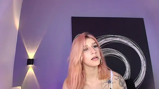 XXX chat uživo modela AlannaViera
