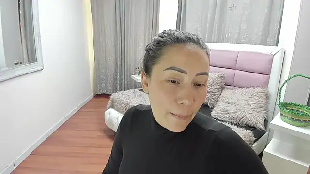 gaby_trent Chat XXX live