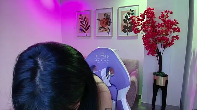 Rainy_doll's Live XXX Chat