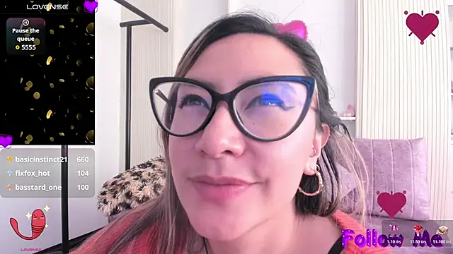 VelvetMouth_'s Live XXX Chat