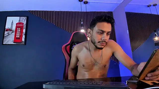 Boss_Domiinator Live XXX Chat