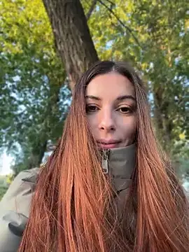 CrystalClean Adlı Modelin Canlı XXX Sohbeti