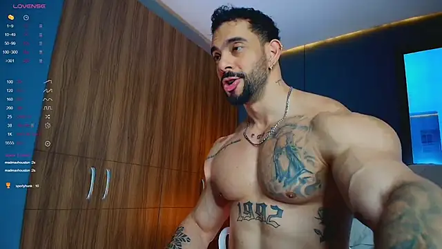 Živý XXX chat massimo_visconti
