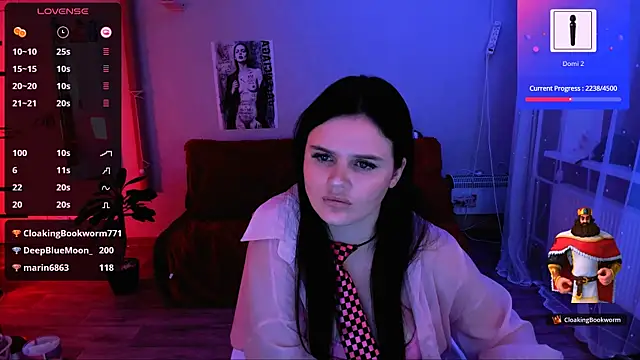 Chat +18 de Lora_Secret ao vivo