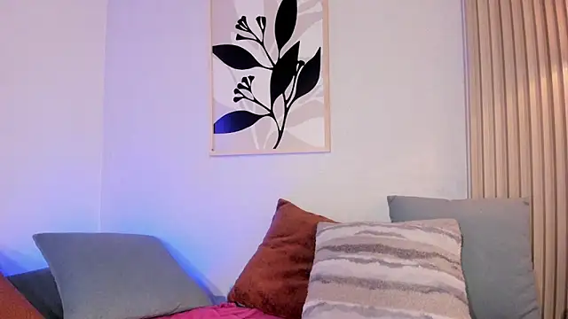 HannahSkies Chat XXX in diretta