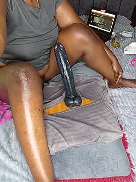 Prettyafricana's Live XXX Chat