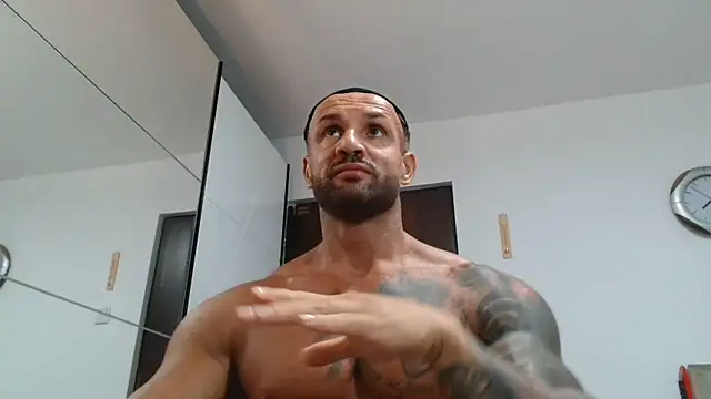 Magnificmuscles89 라이브 XXX 채팅