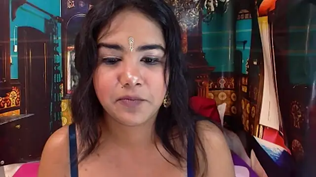 دردشة IndiaSexyStripper4u الجنسية المباشرة