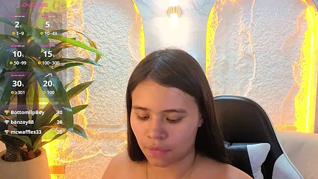 roxan1_tp's Live XXX Chat