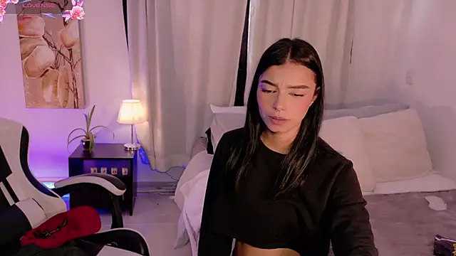 AnabelWolf Chat XXX in diretta