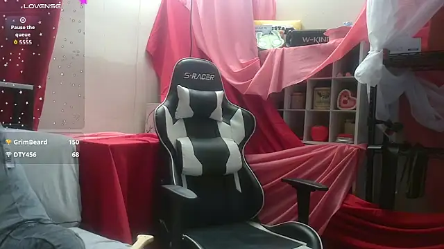 squishkink's Live XXX Chat