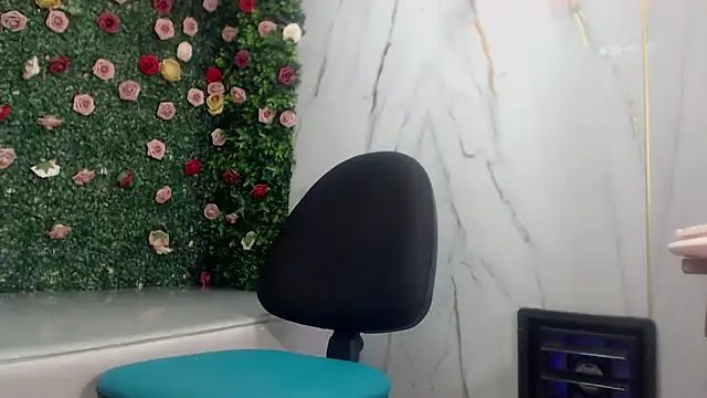 ManSant live XXX chat