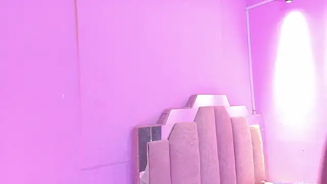 LoveQueen2 – Naživo XXX chat
